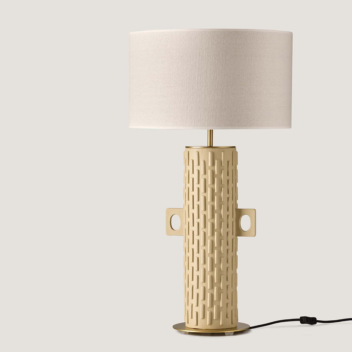 Yut Table Lamp, image: Aromas