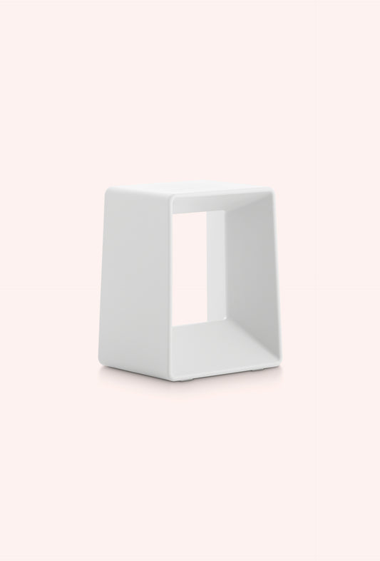 Diabla Air low stool in white