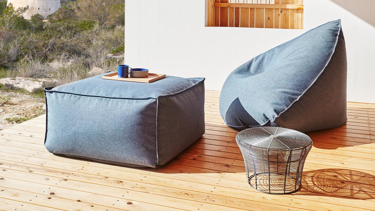 Aram stool, image: Gandia Blasco