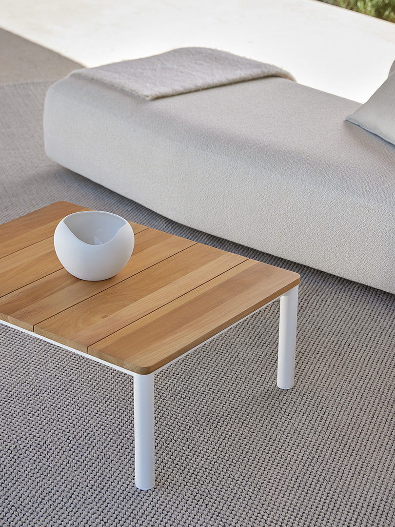Bosc coffee table, image: Gandia Blasco