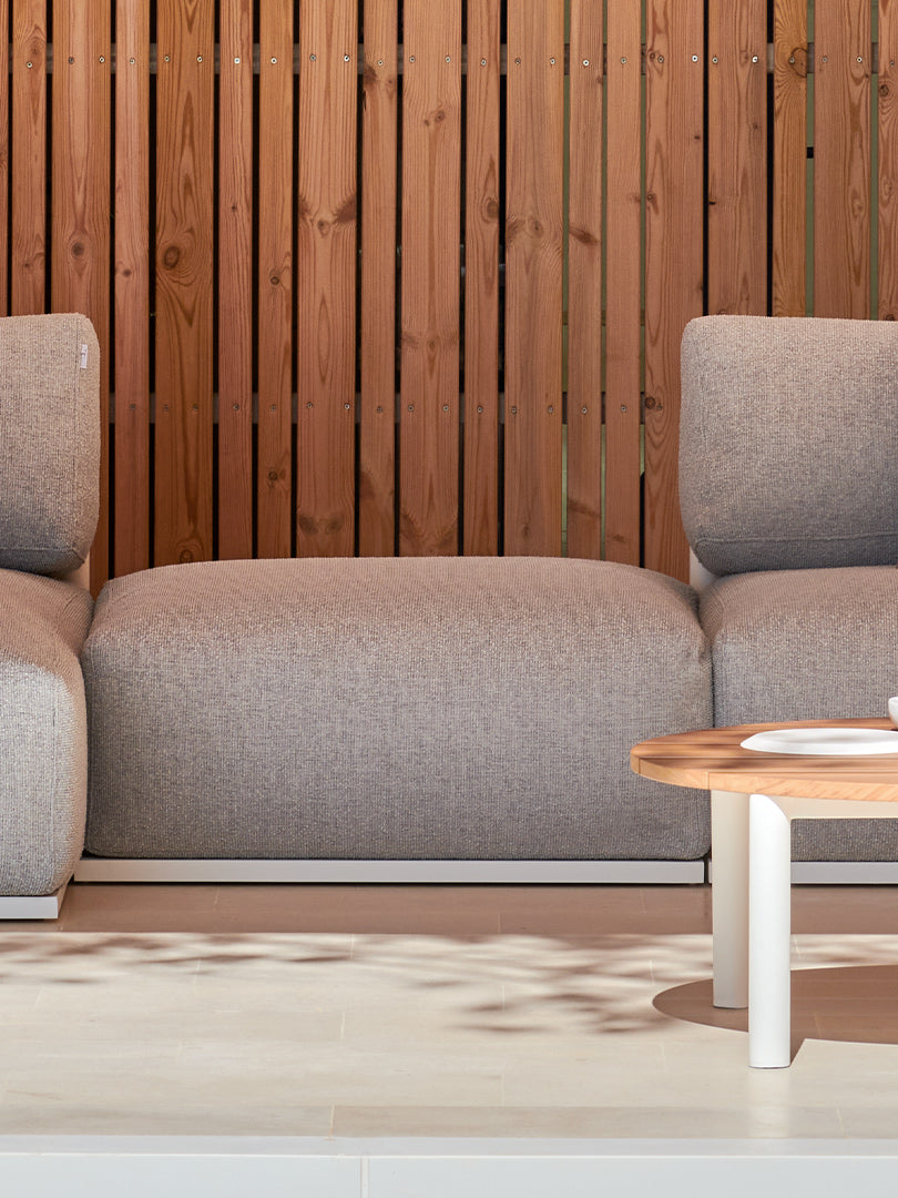 Bosc modular sofa, sectional pouf, image: Gandia Blasco