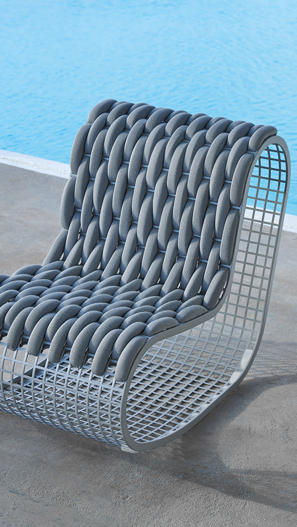 Buit Club Chair