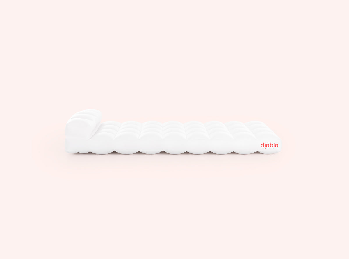 Diabla Cacao air mattress, side view