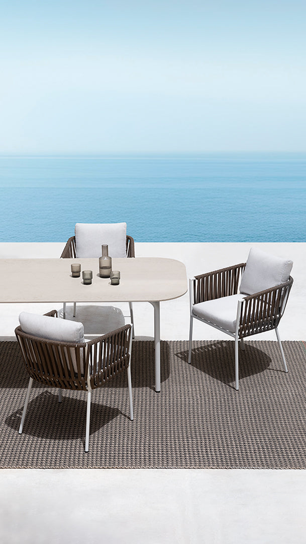 Corda dining armchair, image: Gandia Blasco