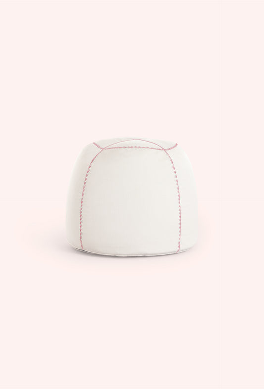 Costuras Ball Pouf, image: Diabla