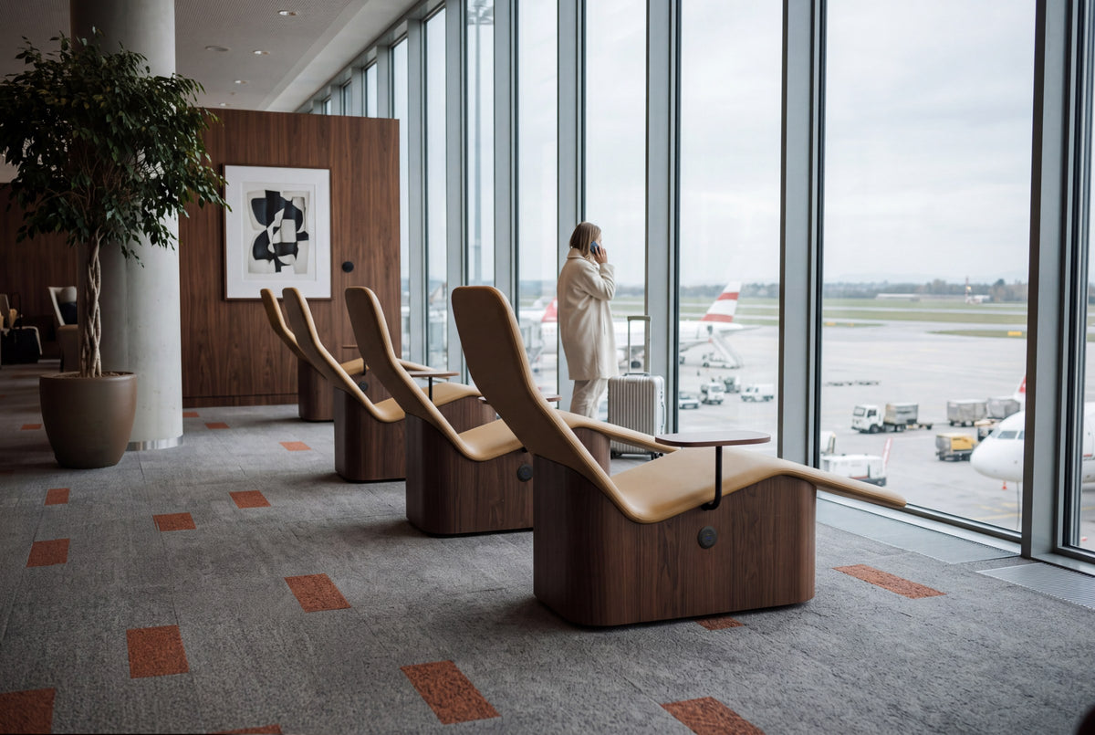 Derlot Laminar Chaise Lounger