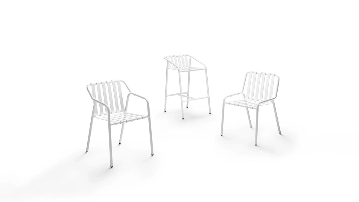 Derlot Strap Chair