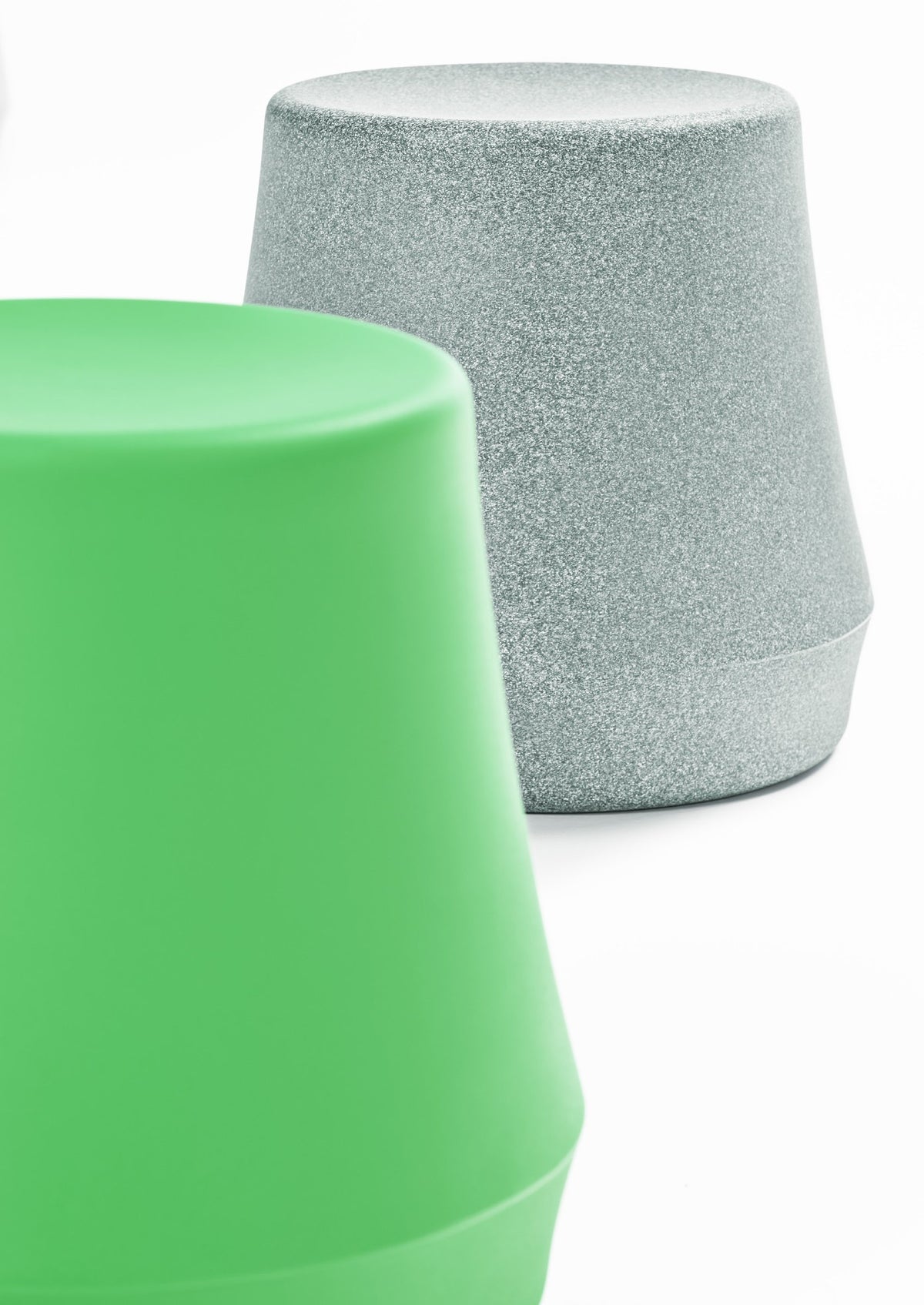 Derlot Stump Stool