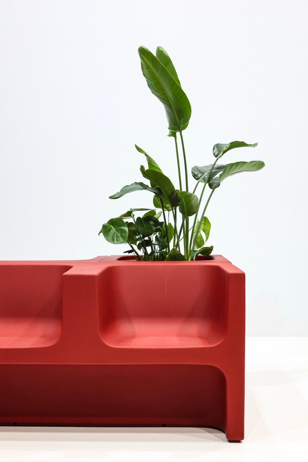Derlot Trio Seating with planter module