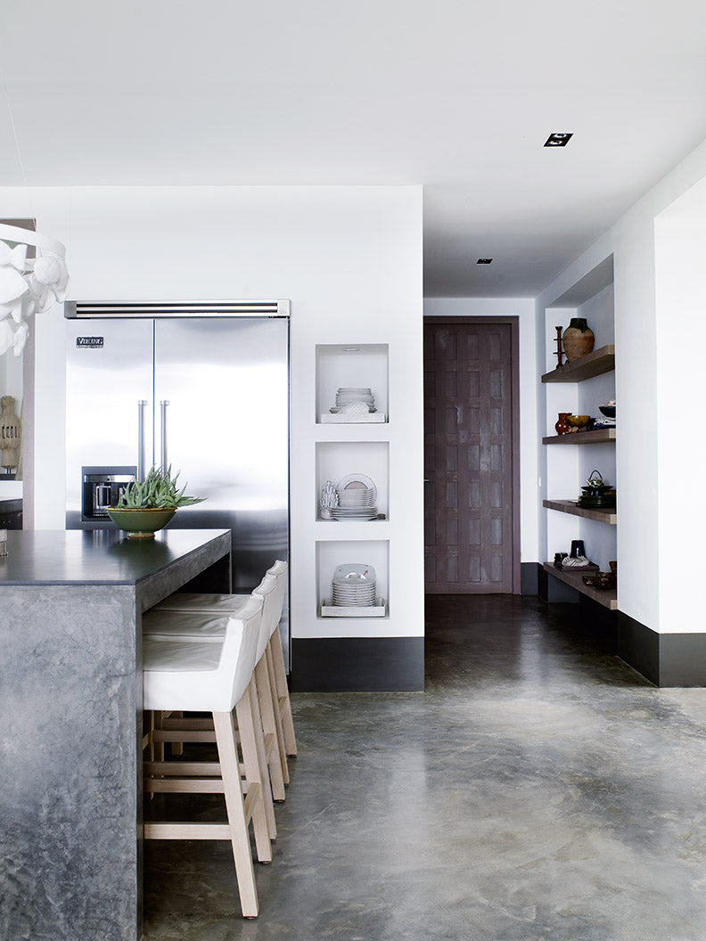 Piet Boon SAAR bar stools in a Caribbean beach villa