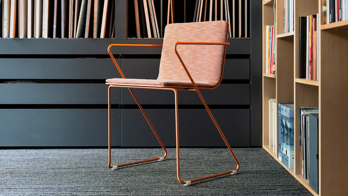 Espagueti dining armchair, image: Gandia Blasco