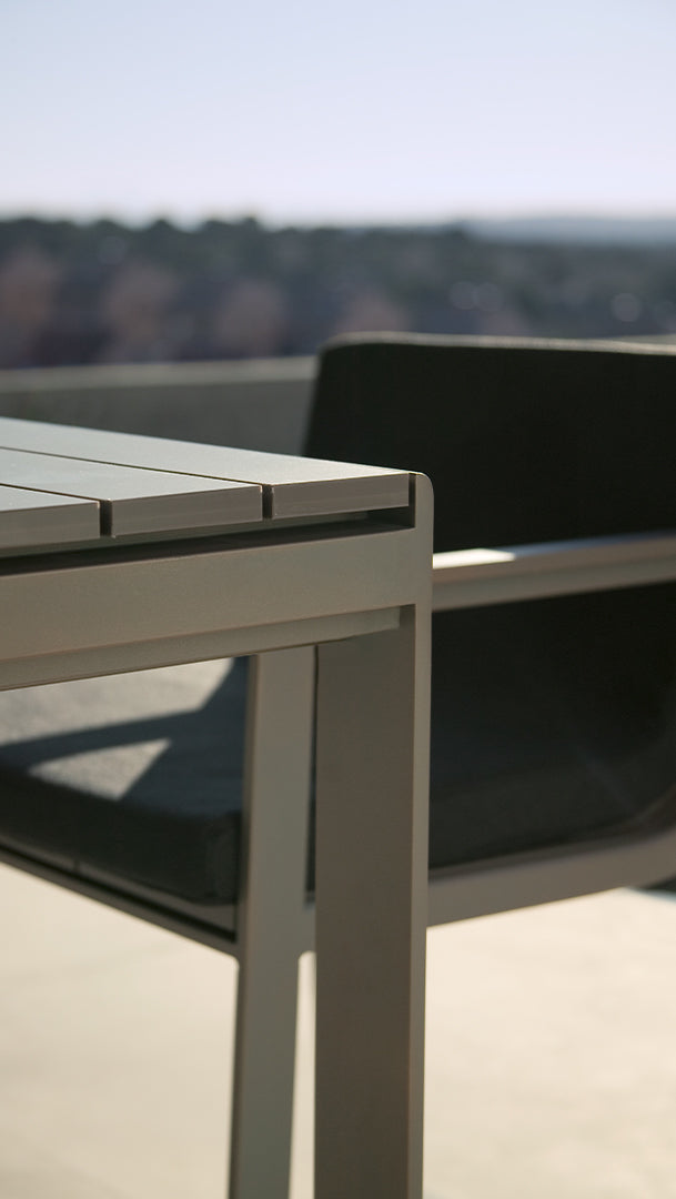 Flat Dining Table