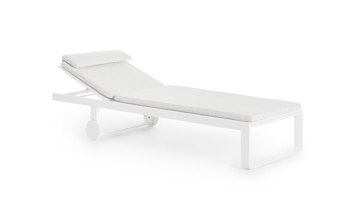 Flat High Chaise Lounge