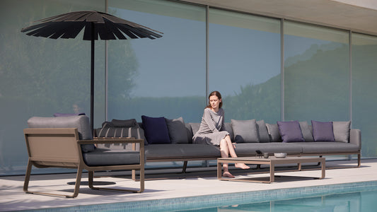Flat Lounge Chair