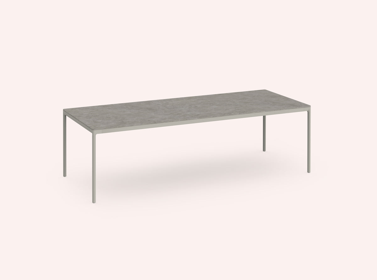 Haven Dining Table, image: Diabla