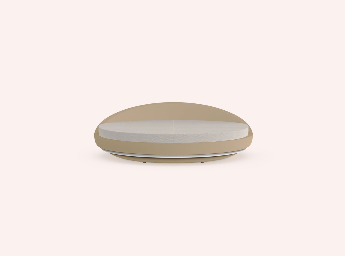 Diabla Lace Round Chill Bed, front