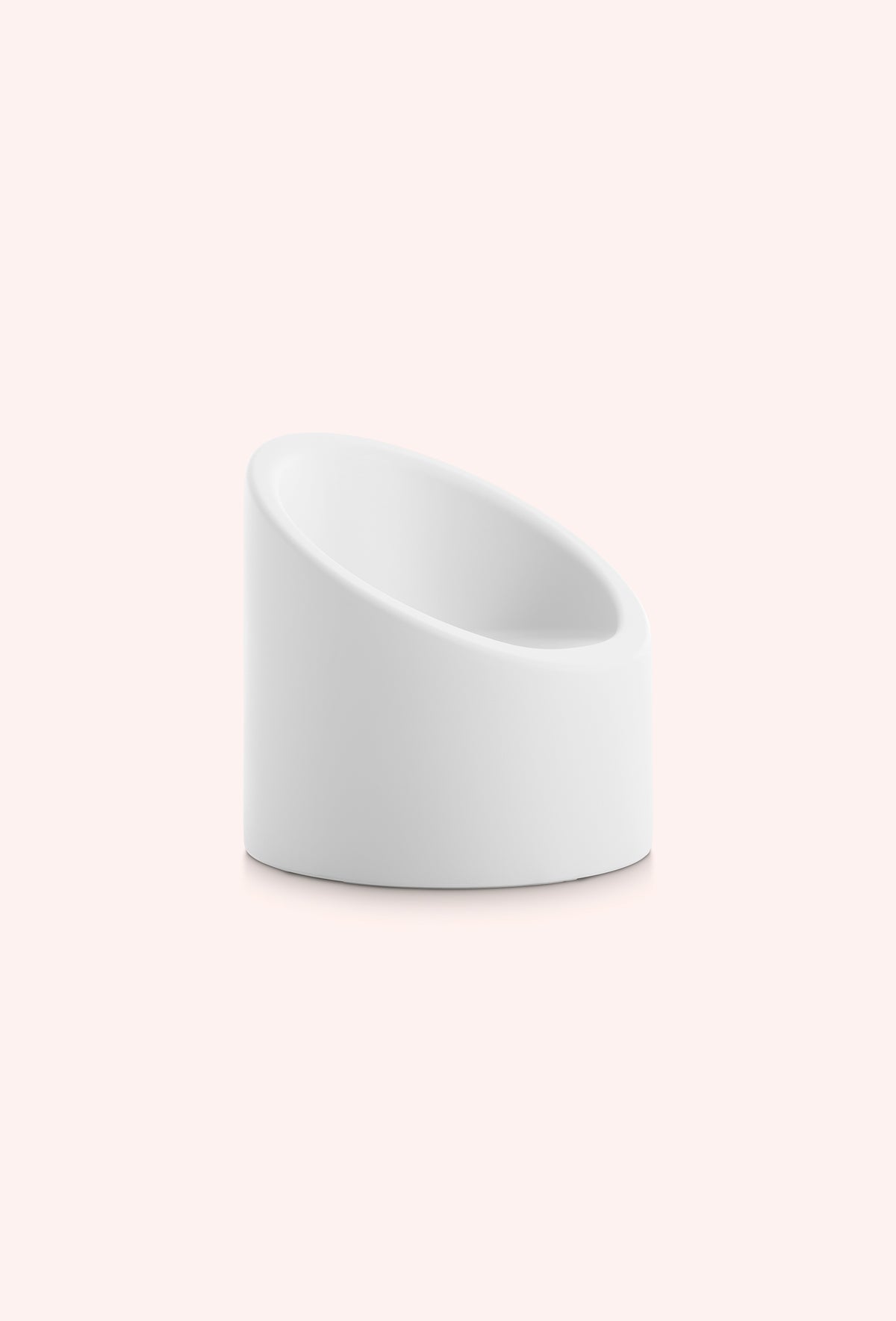 Diabla Lipstick club chair in white