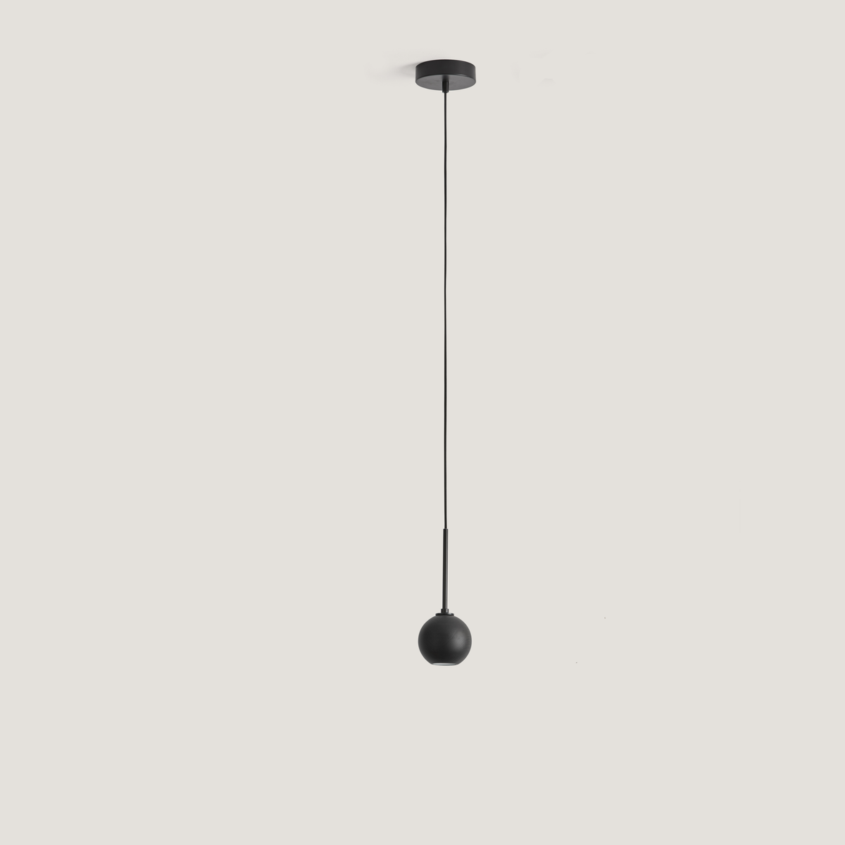 Lita Pendant, image: Aromas