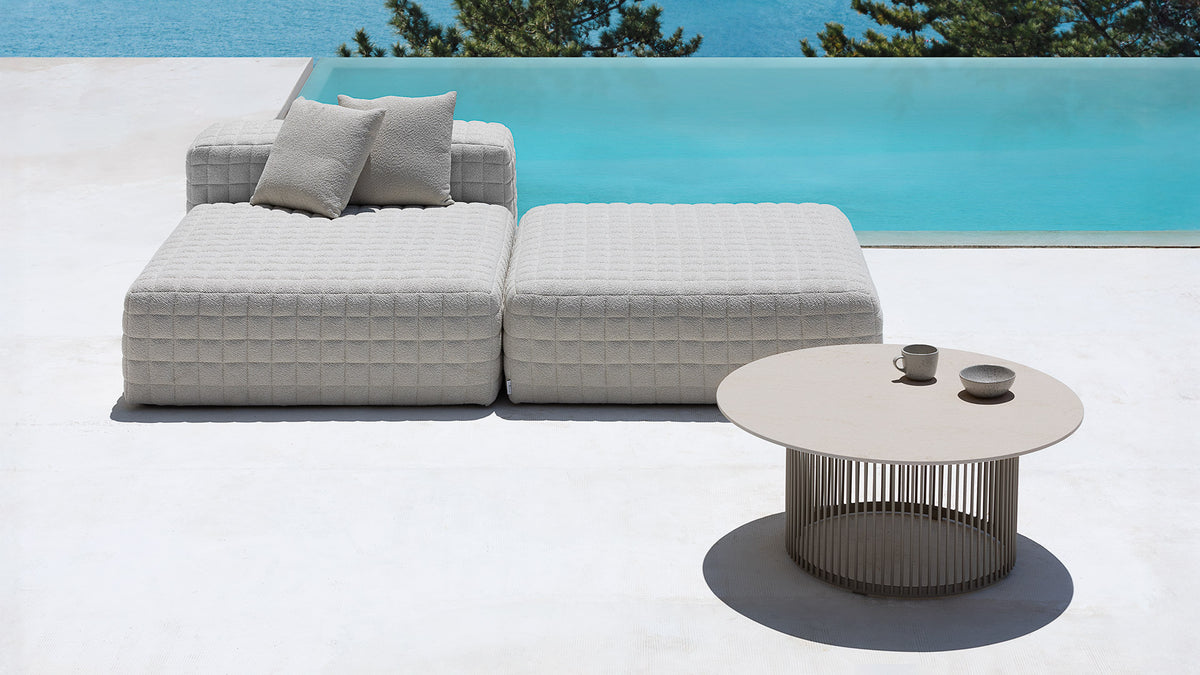 Corda low coffee table, image: Gandia Blasco