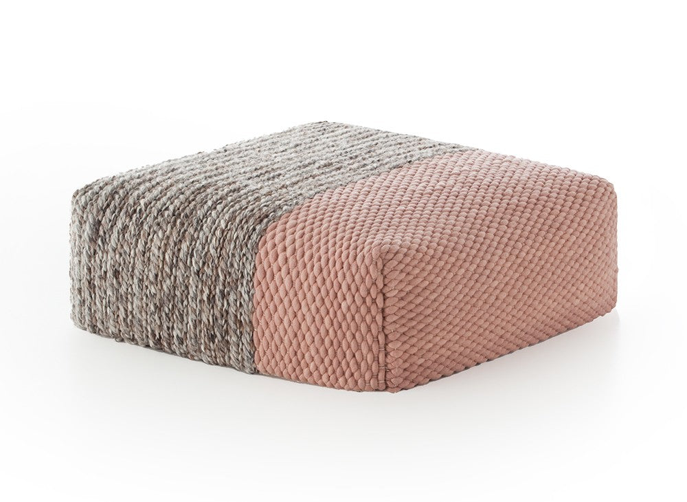 GAN Mangas Space Pouf, Pink