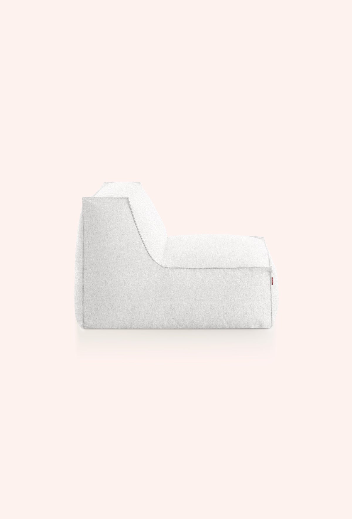Mareta Lounge Chair, image: Diabla