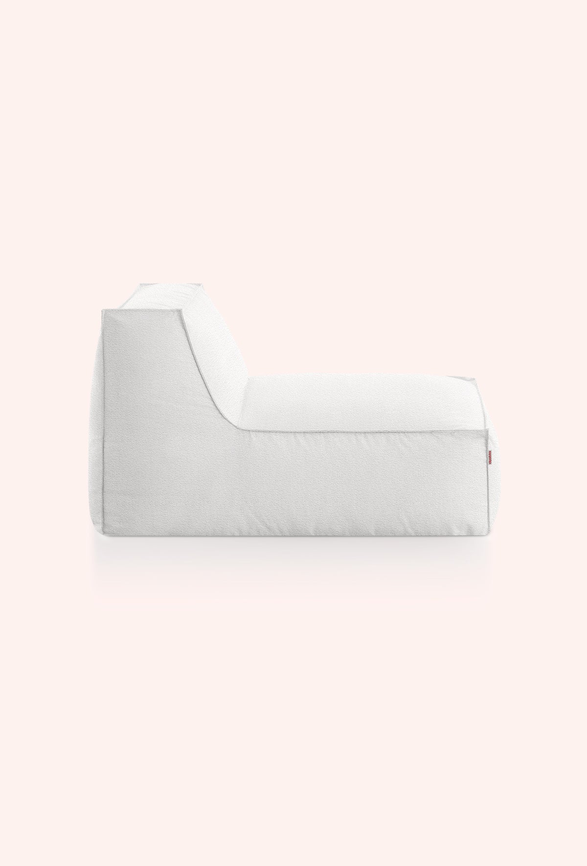 Mareta XL Lounge Chair, image: Diabla