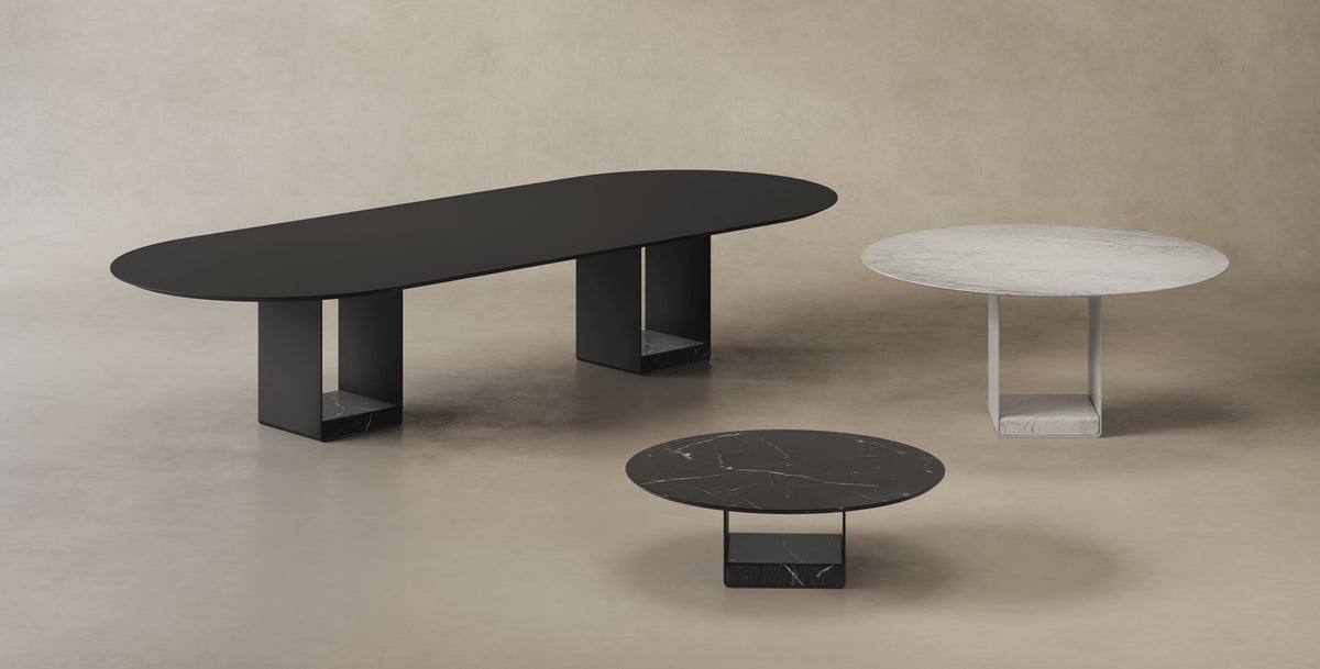 Punt Vacía Dining Table