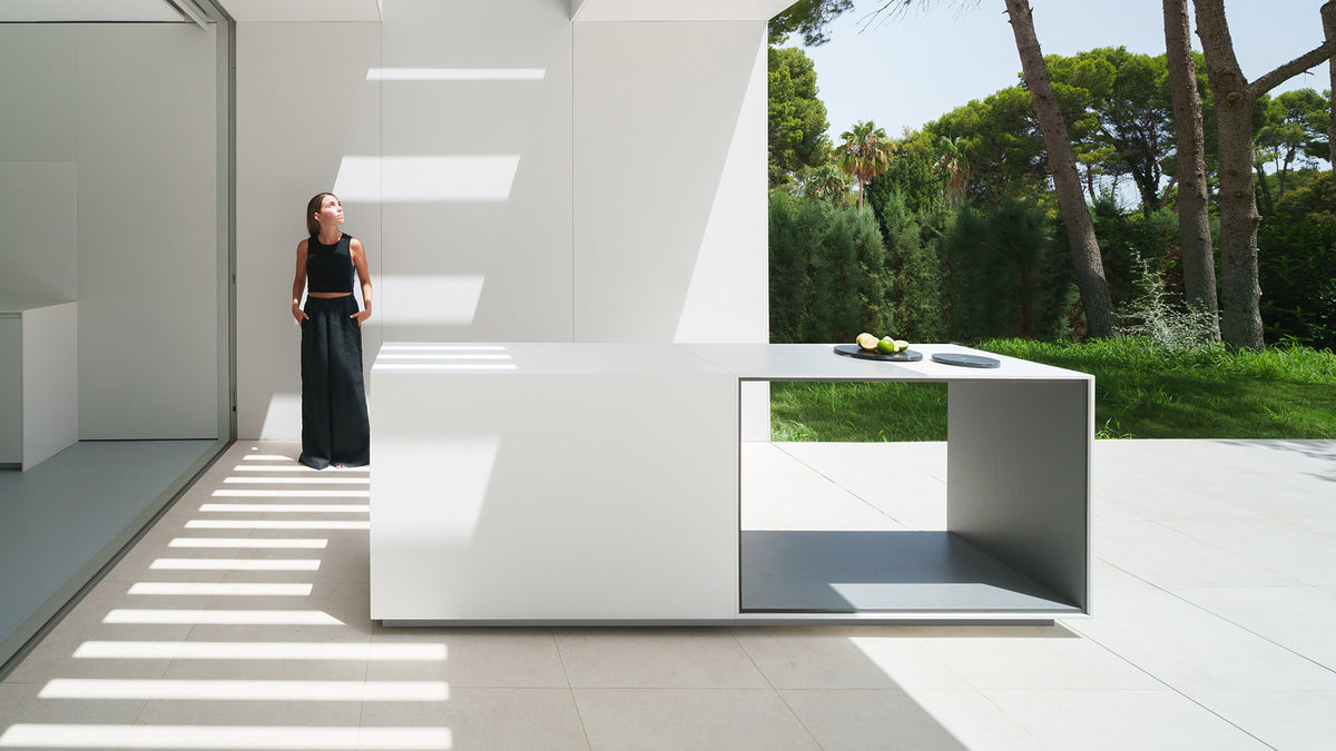 Nedra outdoor kitchen, image: Gandia Blasco