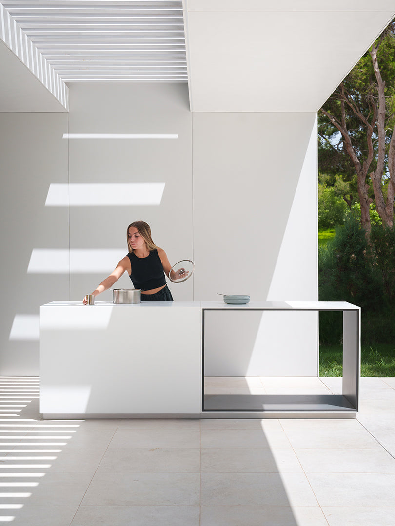 Nedra outdoor kitchen, image: Gandia Blasco