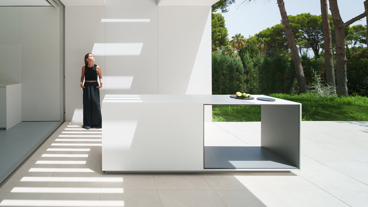 Nedra outdoor kitchen, image: Gandia Blasco