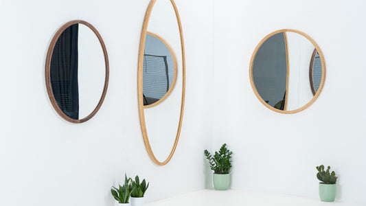 NUNC Eho mirror, round and oval mirrors on the wall