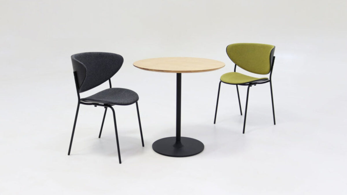 NUNC Jaro bistro table, round top with chairs