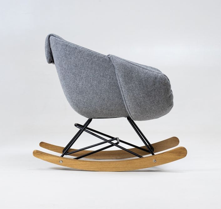 NUNC Ruvo Jiha rocking chair, side view in grey fabric