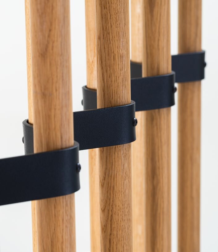 NUNC Taraba room divider, detail of oak sticks and metal connectors