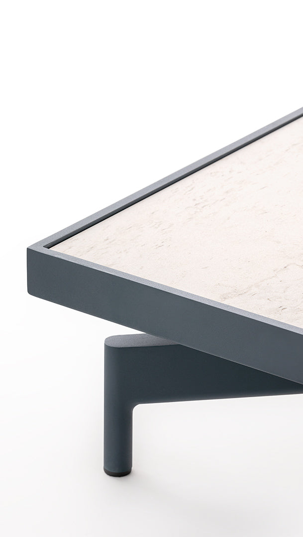 Onde Coffee Table, image: Gandia Blasco