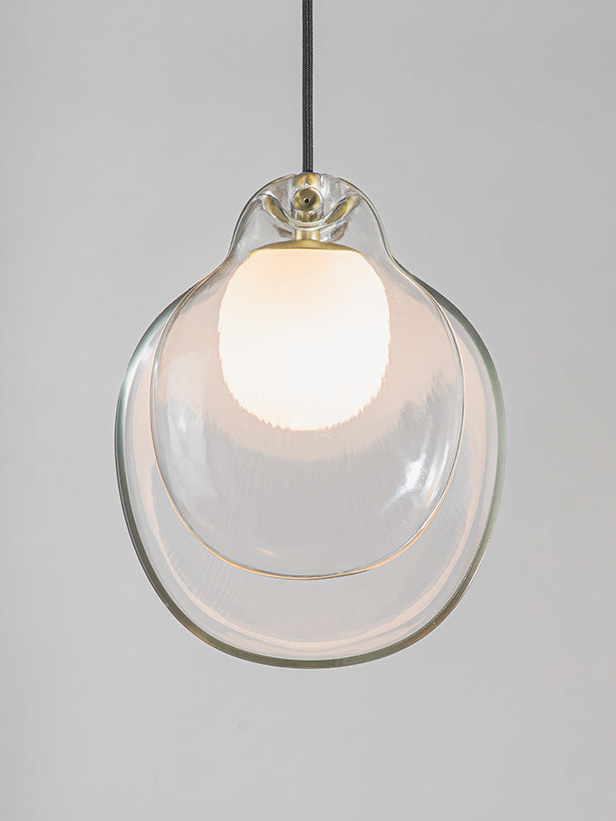 Petal Pendant | Photo: Rakumba