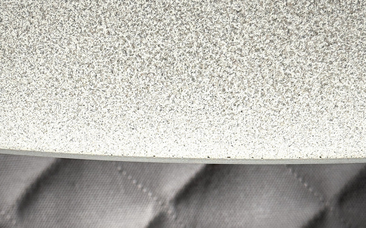 Piet Boon KEKKE outdoor table with concrete top