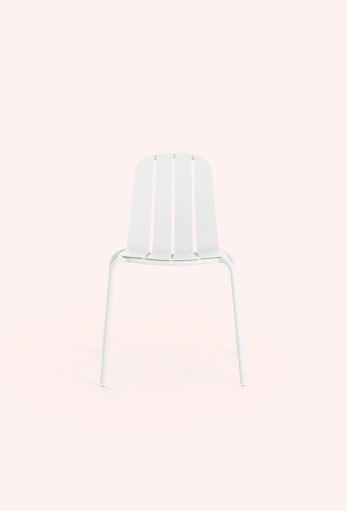 Diabla Plier dining chair in white, front view