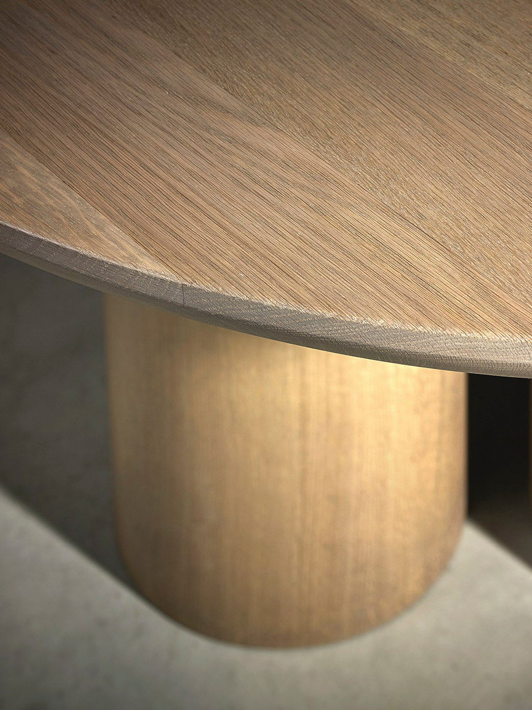 Piet Boon OLLE dining table, detail