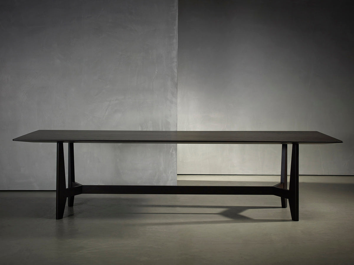 Piet Boon YKE dining table, detail