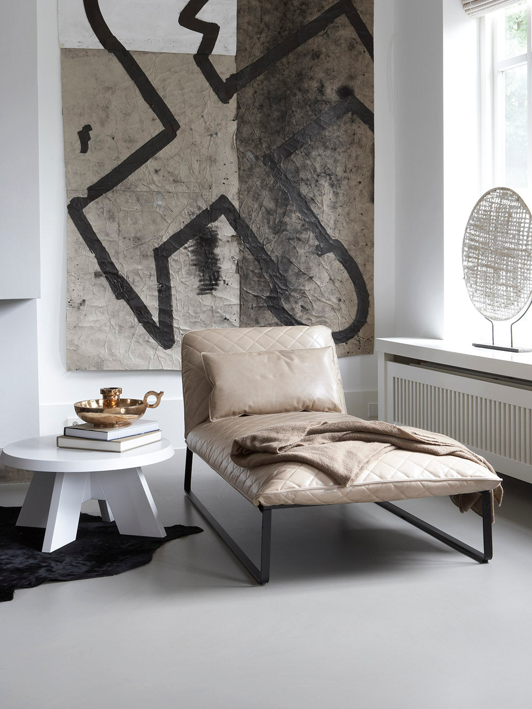 Piet Boon ITSKE coffee table with KEKKE longchair
