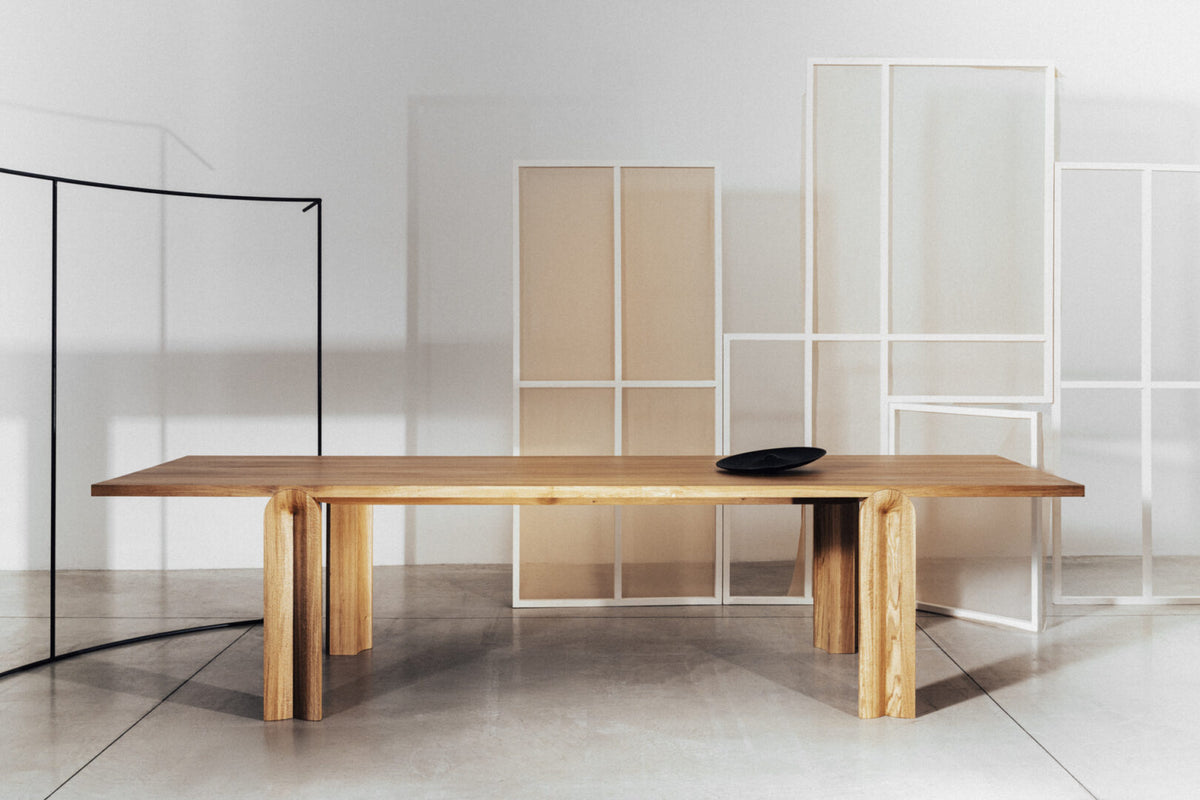 Zanat Nave Dining Table
