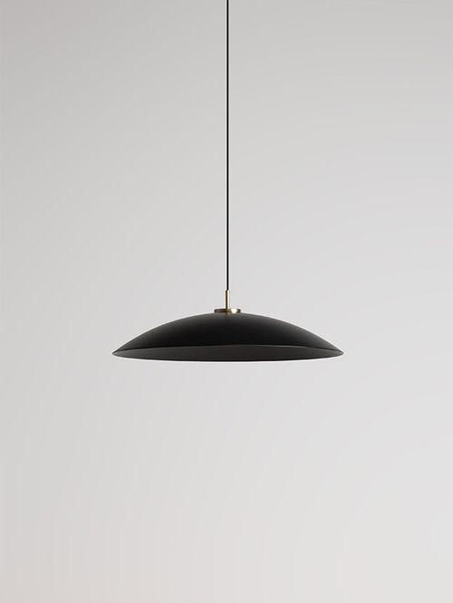 Saya Pendant 400 | Photo: Rakumba