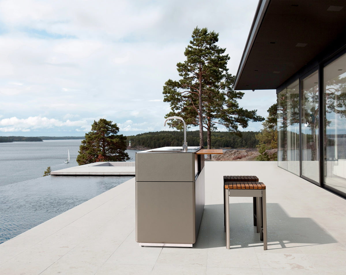 Nore outdoor kitchen on a terrace, image: Röshults