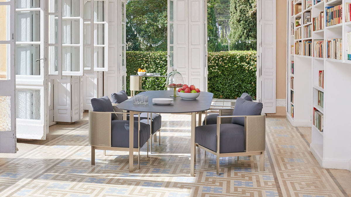 Gandia Blasco Solanas Dining Table