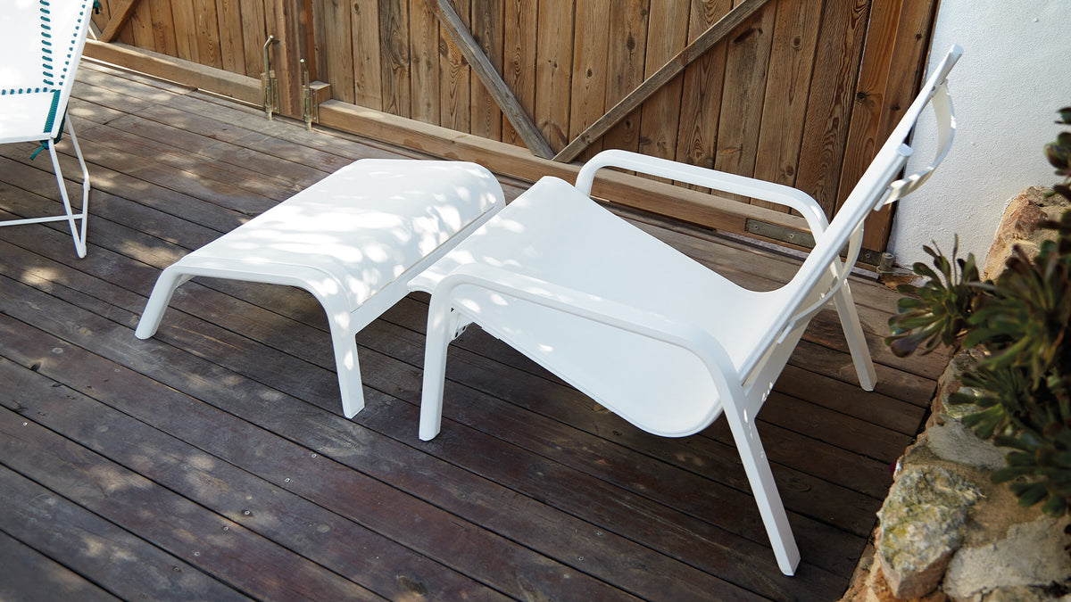 Stack High Back Lounge Chair