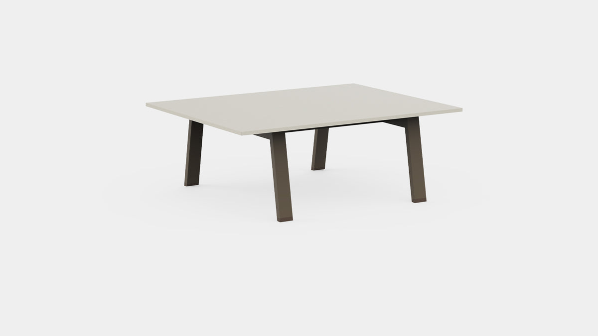 Timeless coffee table, image: Gandia Blasco