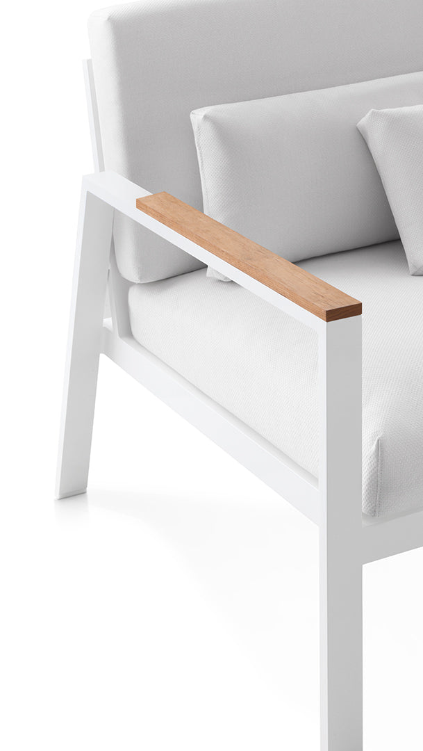 Timeless dining armchair, image: Gandia Blasco