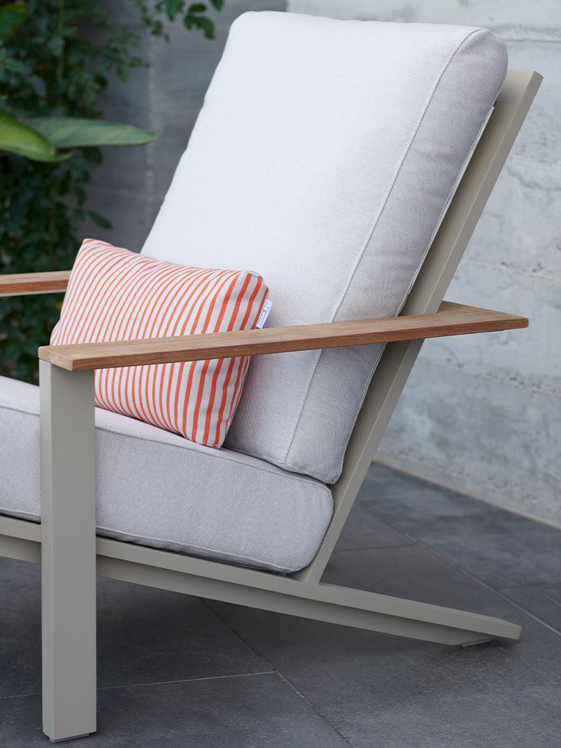 Timeless relax club armchair, image: Gandia Blasco
