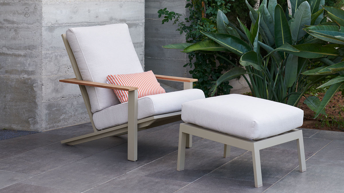 Timeless relax club armchair, image: Gandia Blasco